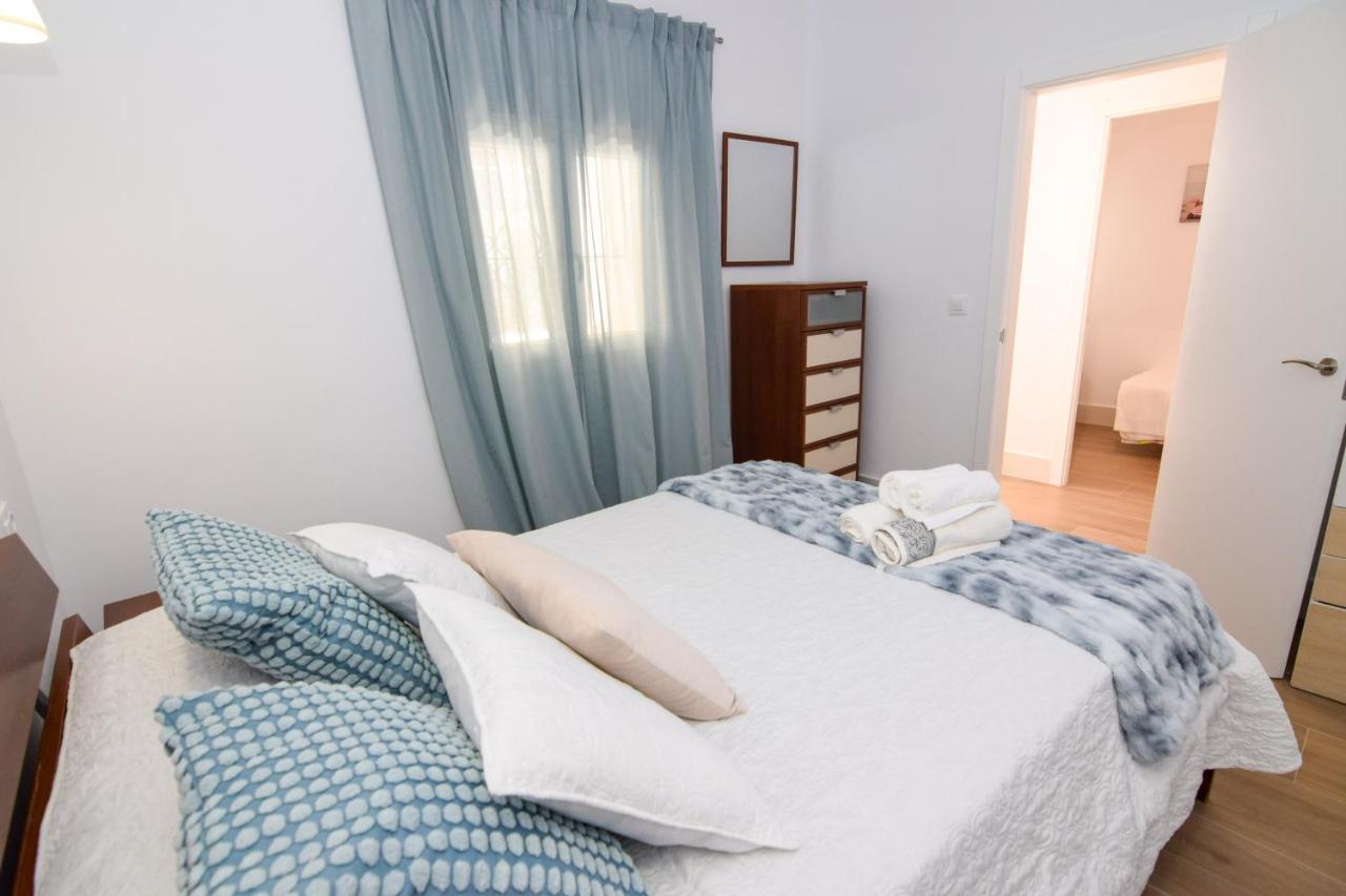 Apartamentos Atlantida Чипіона Екстер'єр фото